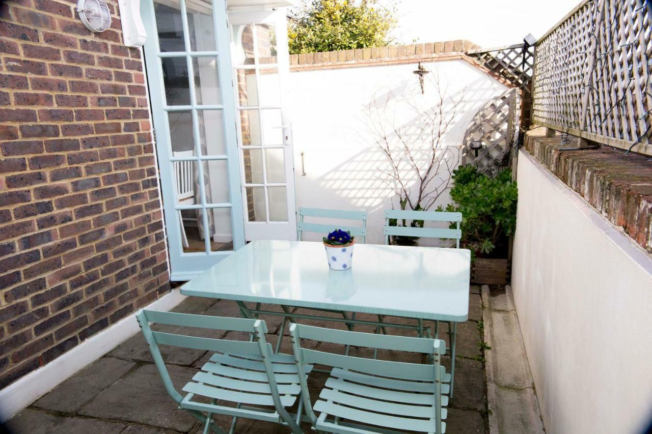Pixie Cottage Eastbourne Exterior foto